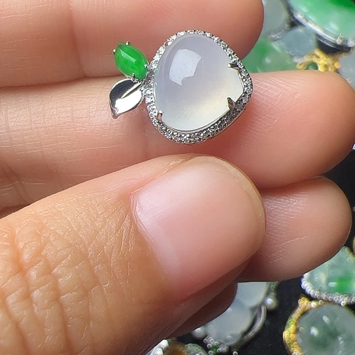 吊坠(不含链)18K金镶嵌翡翠