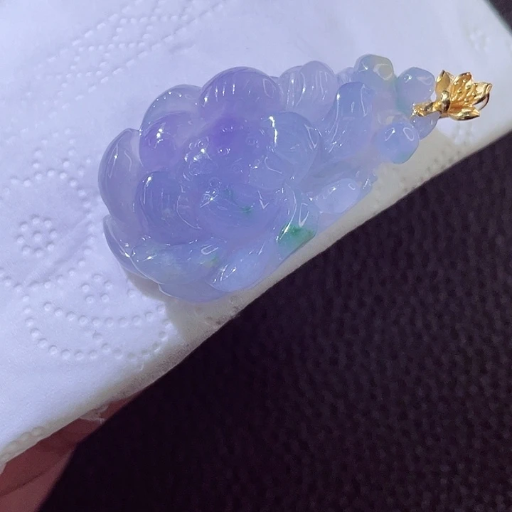 颈饰18K金镶嵌翡翠翡翠