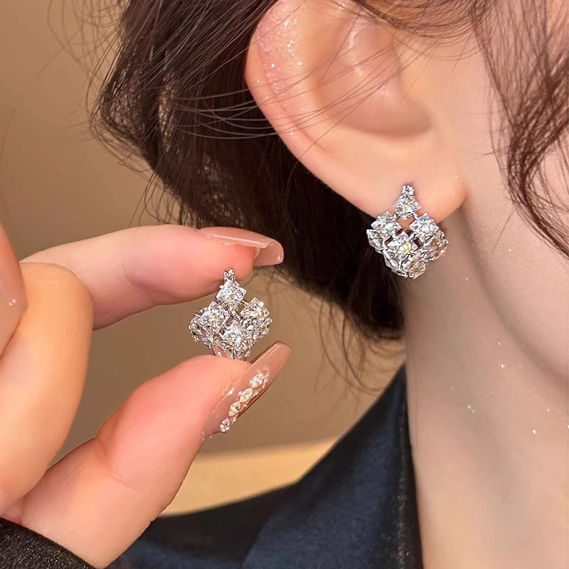铜合金亚克力耳饰 锆石方块耳环女轻奢高级感银耳钉2025年新爆款