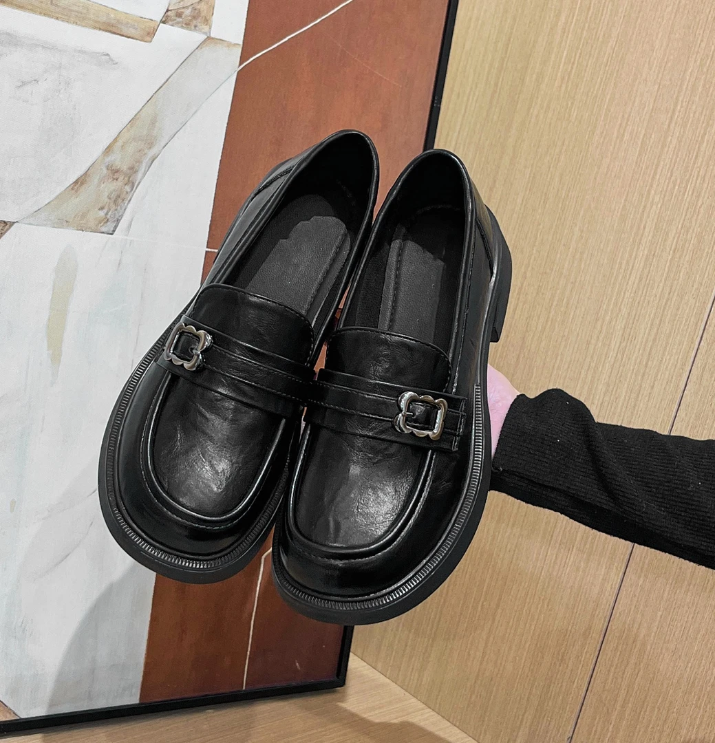 【铼】2025新款女士乐福鞋682-1