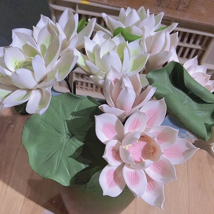 尽****陶瓷艺术的发展和艺术创作等领域