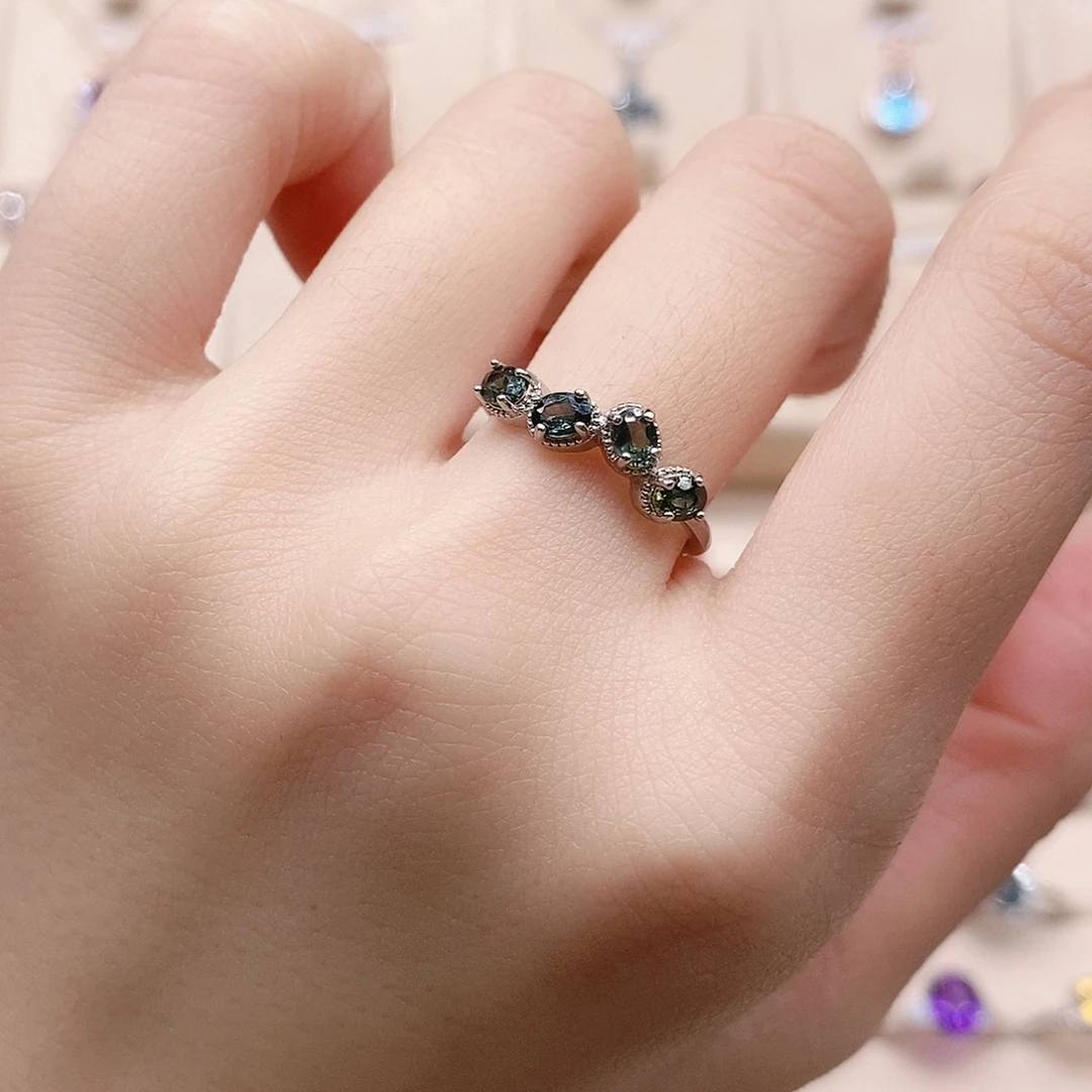 银S925镶嵌蓝宝石戒指戒指