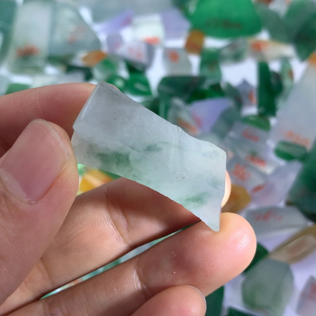 定制翡翠未镶嵌天然翡翠