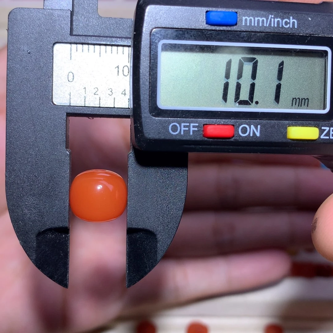 南红玛瑙未镶嵌老型10×9微微沙带