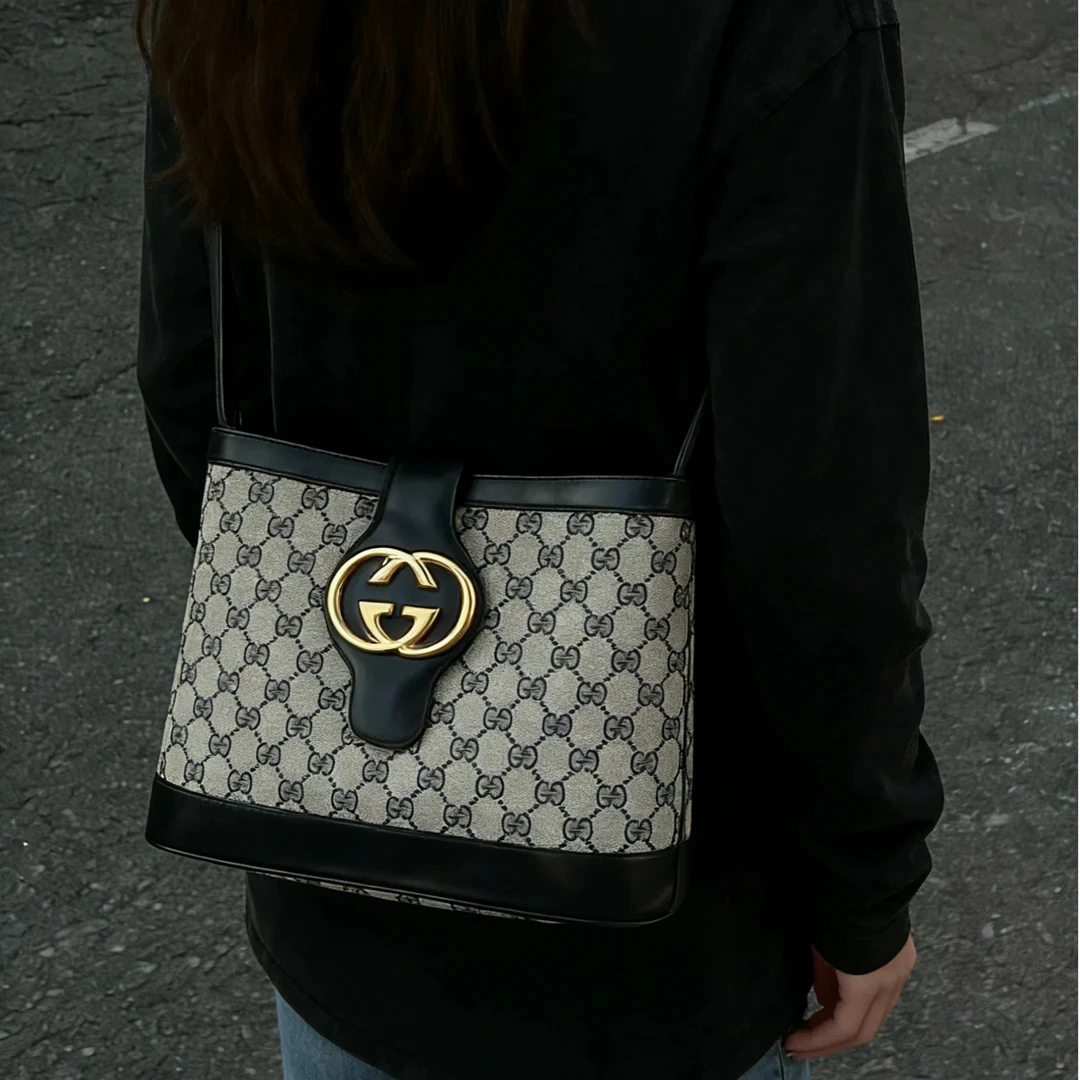 95新 GUCCI/古驰 G专属/古驰蓝花水桶斜挎包/24016