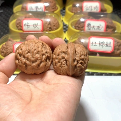 吊坠文玩核桃核鼎