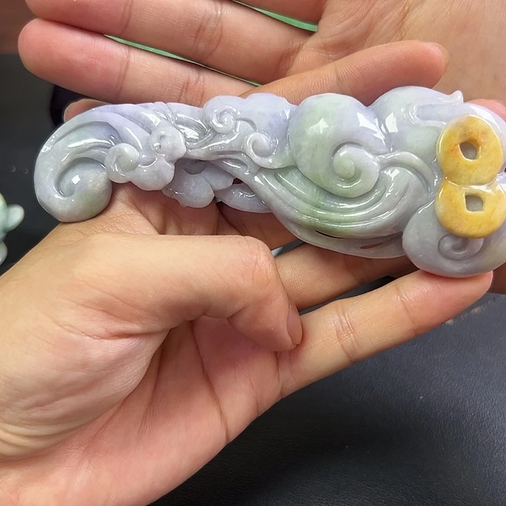 翡翠未镶嵌摆件翡翠