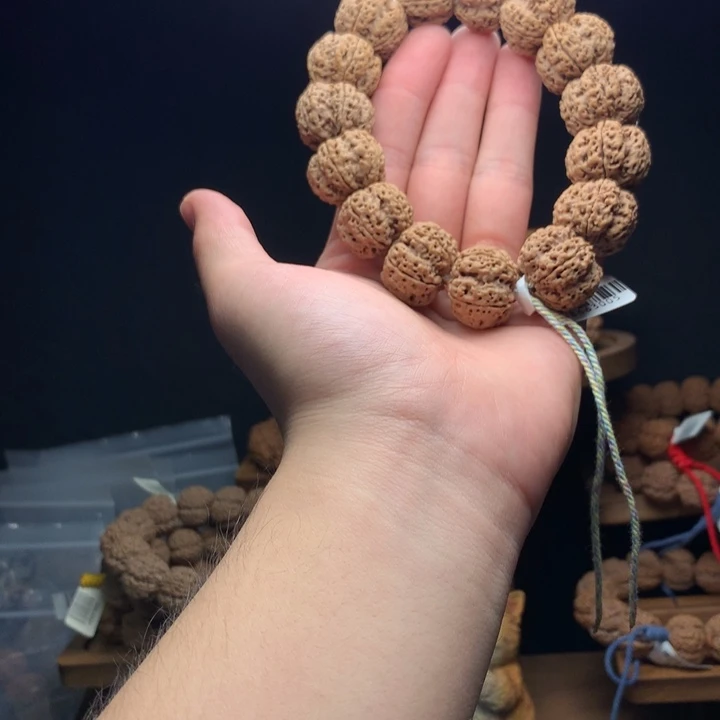 金刚菩提吊坠古龙蜂窝梅花双龙头货23mm