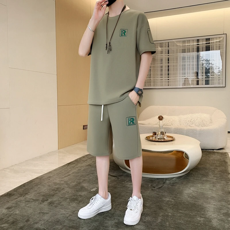 青少年夏季新款休闲圆领短袖男透气短裤时尚套装字母刺绣港风潮牌