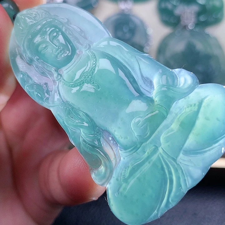 【闪购商品】翡翠颈饰未镶嵌天然翡翠