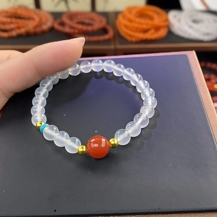 南红玛瑙未镶嵌手链