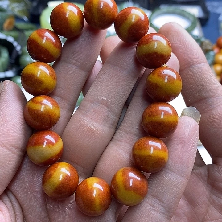未镶嵌蛇纹石玉珠宝奇石