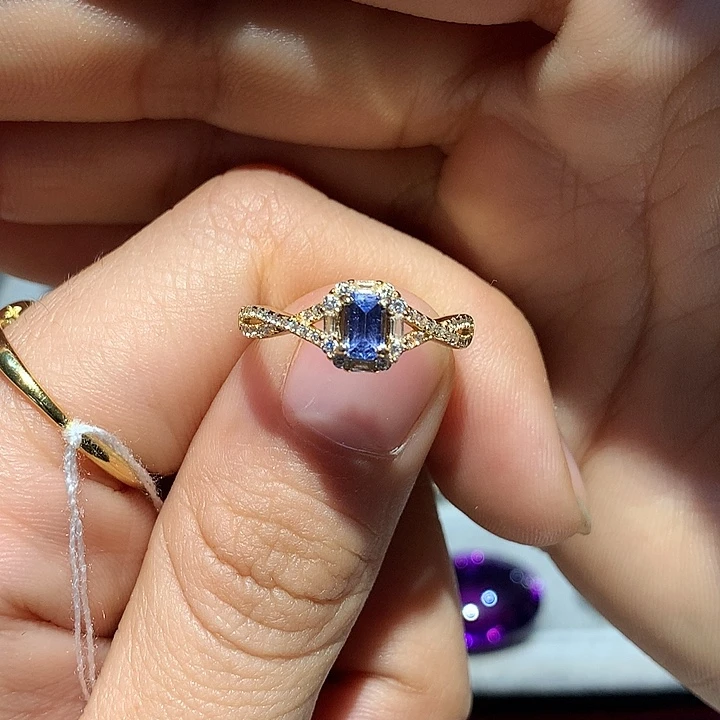 银S925镶嵌戒指蓝宝石