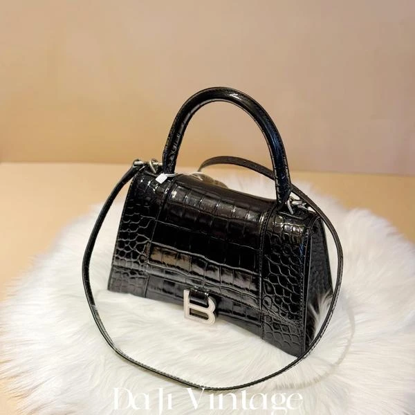 大吉中古/巴黎世家黑银压纹沙漏小号斜挎包