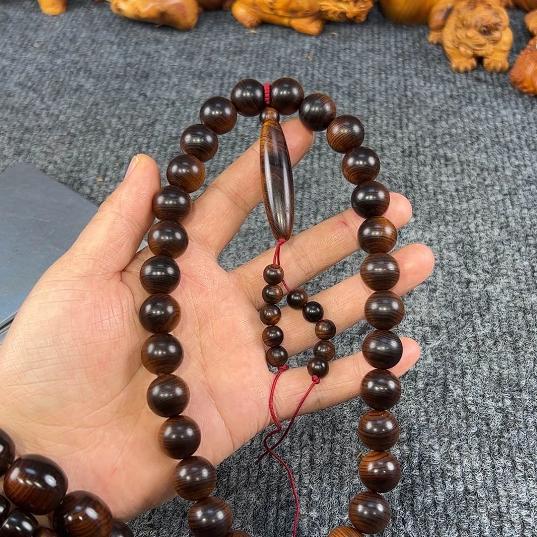 崖柏太行崖柏雷击木手持，15精品30颗珠子