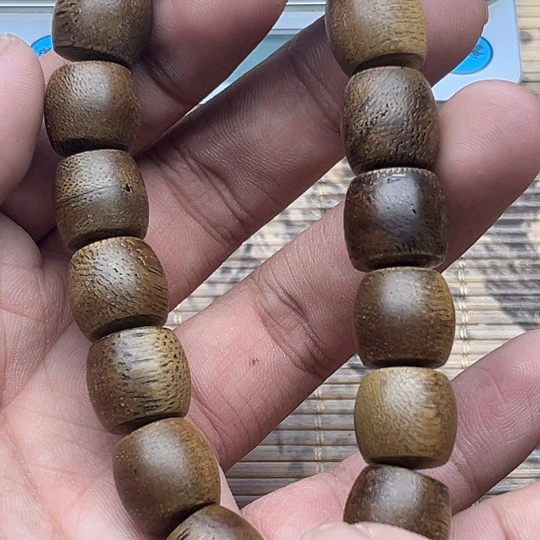 沉香碎屑沉香莺歌绿