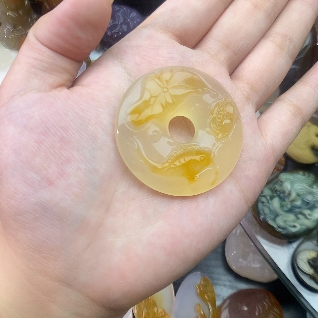 玛瑙/玉髓未镶嵌颈饰