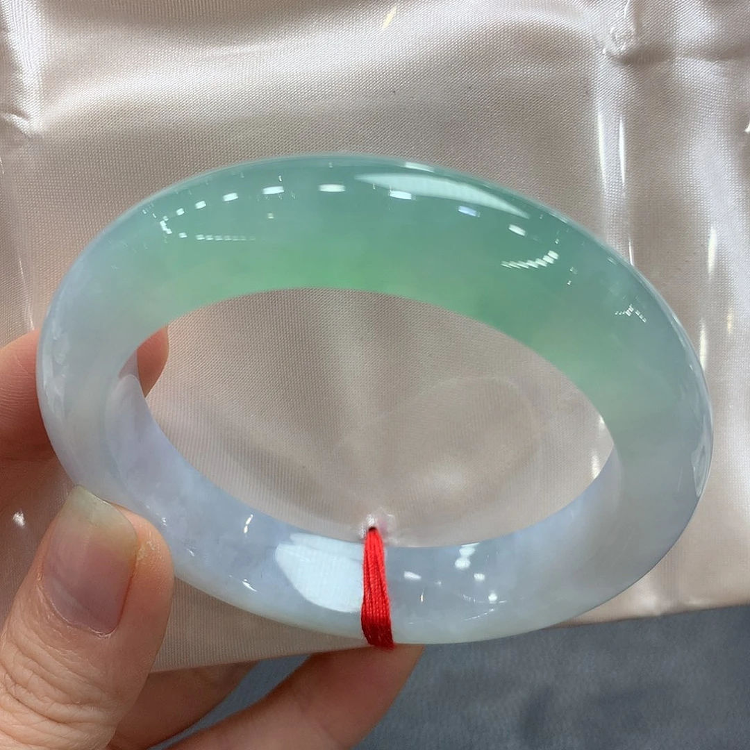 翡翠未镶嵌手镯56.3正圈