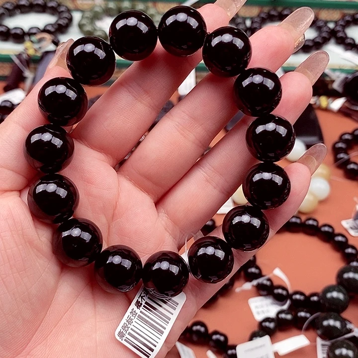 d***o未镶嵌手串和田玉