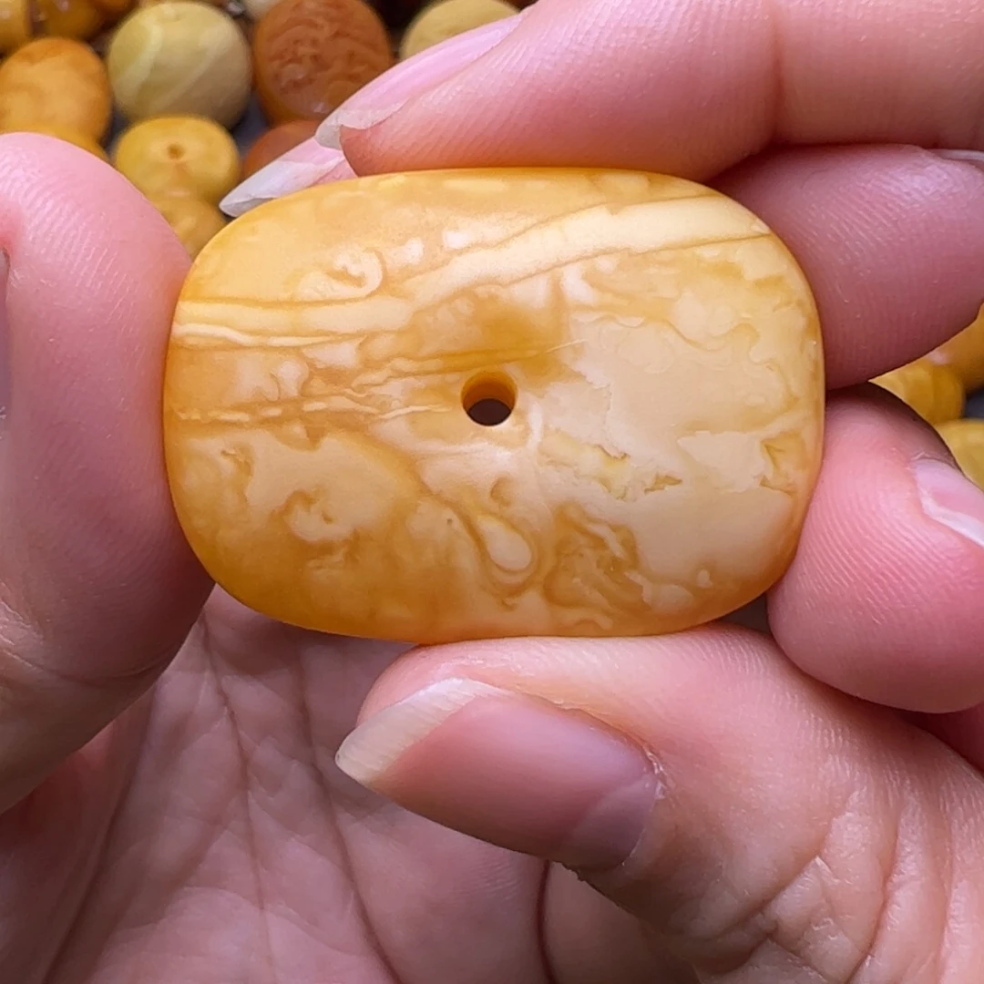 蜜蜡未镶嵌珠宝奇石26加