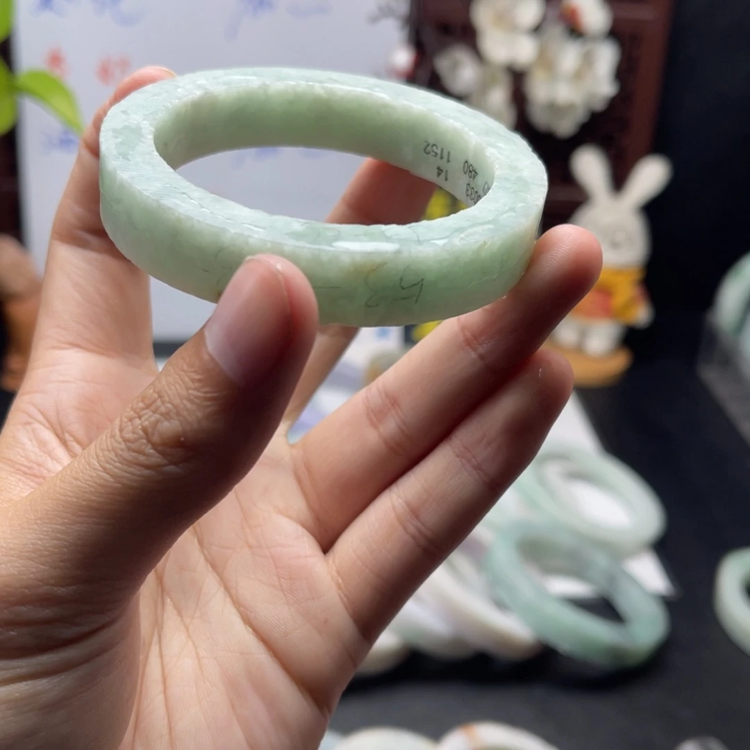 定制翡翠未镶嵌正圈