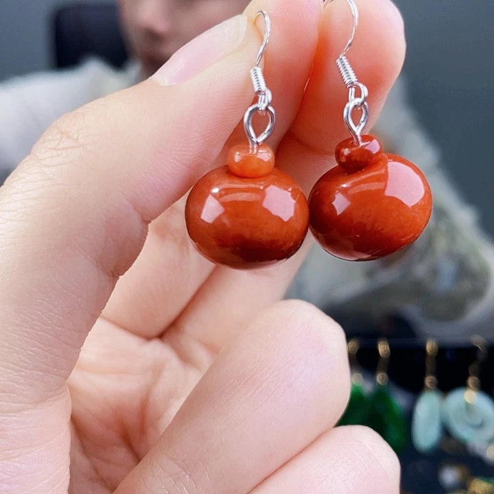 翡翠耳饰未镶嵌饰品