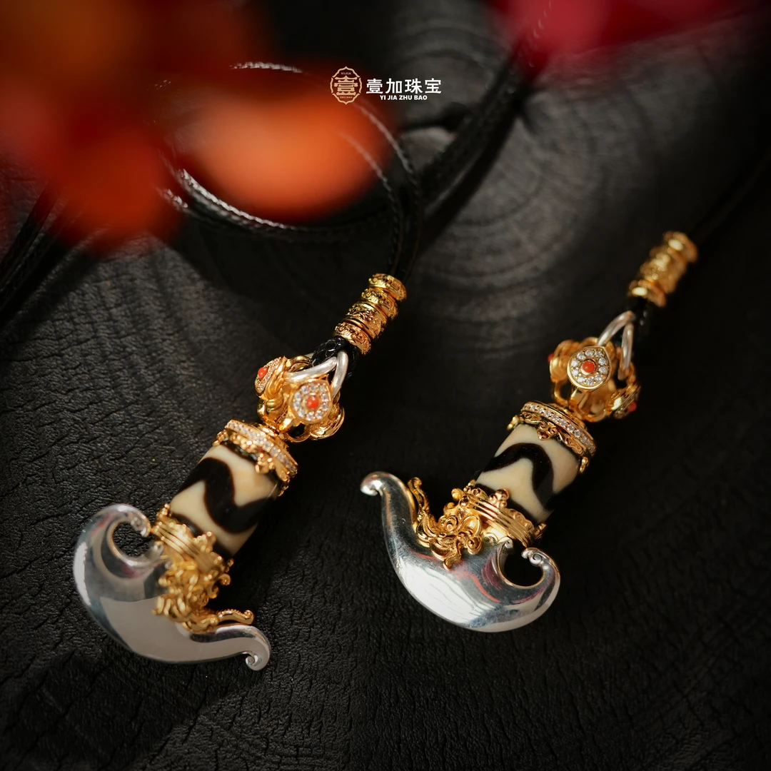 壹加林妹妹 | 玛瑙银镶牙牙竖款吊坠多样性发其一