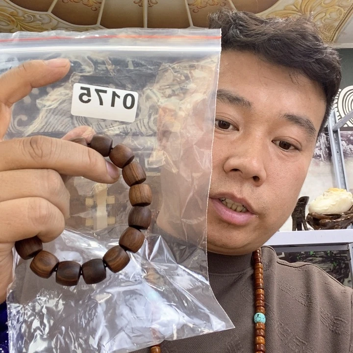 大果紫檀（缅甸花梨）175