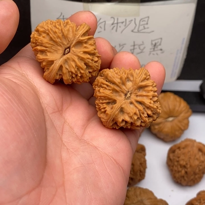 把件文玩核桃+*1南疆石35