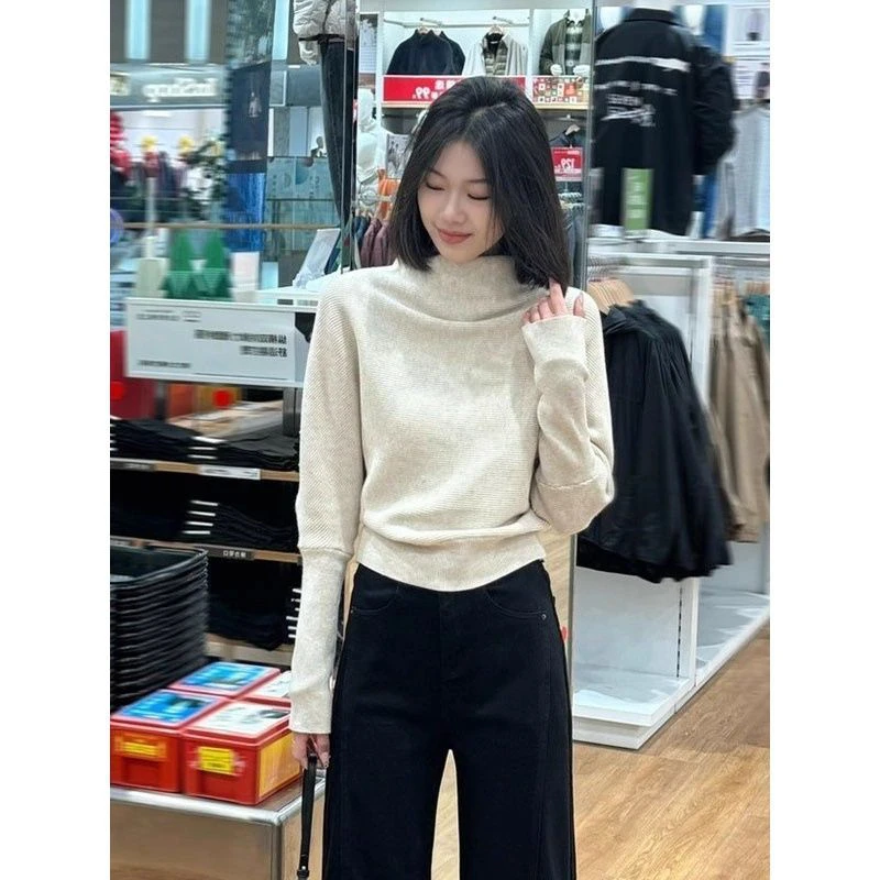杏色半高领堆堆领套头打底毛衣女秋冬设计感慵懒风内搭针织衫上衣