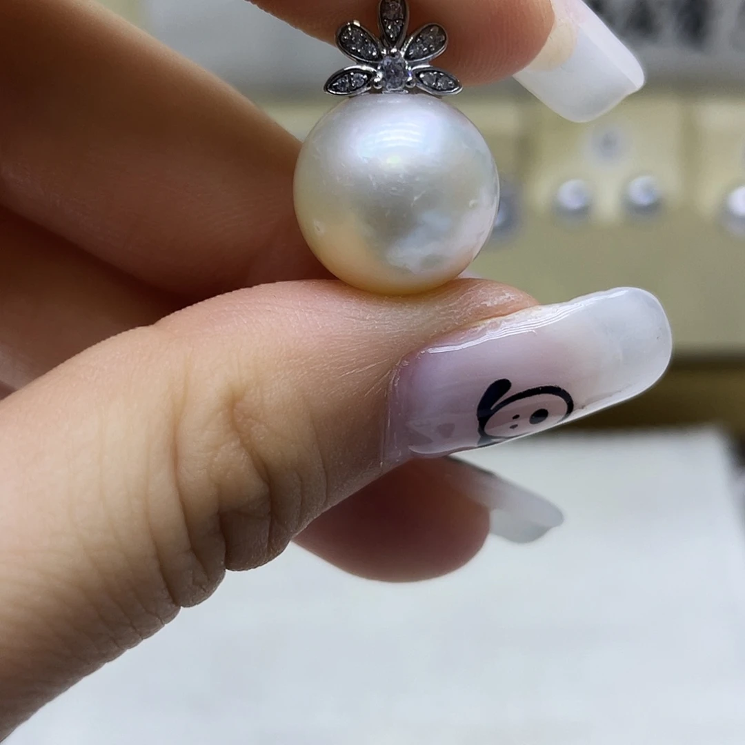 海水珍珠18K金镶嵌颈饰