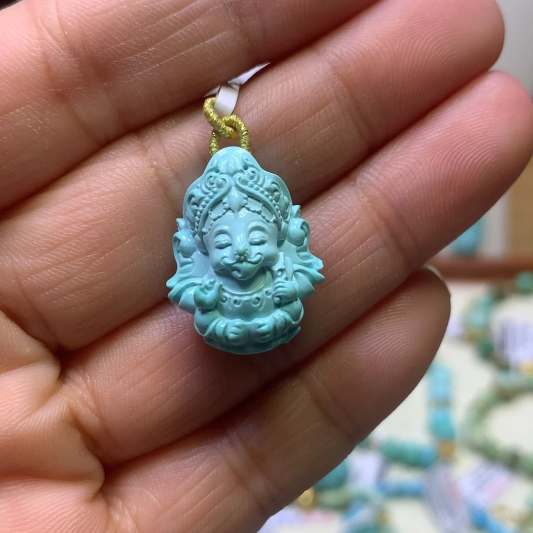 绿松石未镶嵌挂件