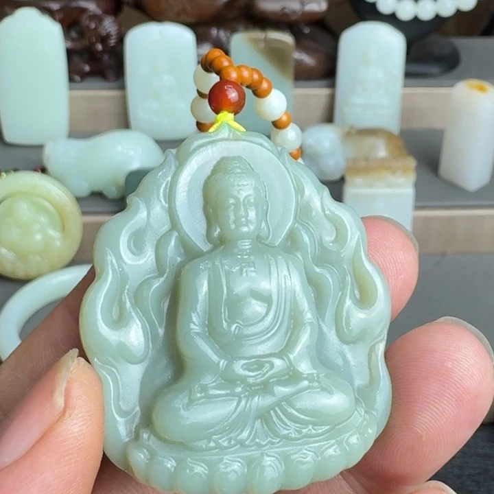 和田玉未镶嵌颈饰