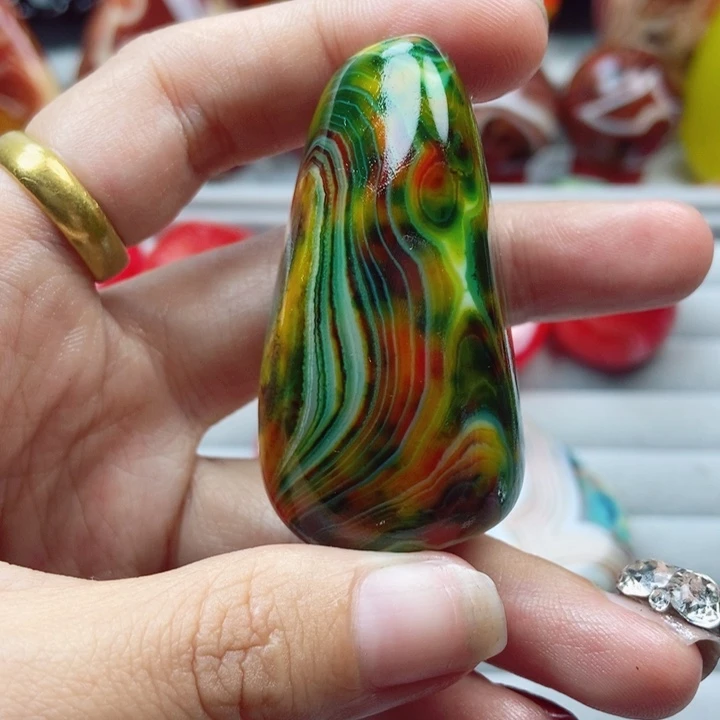 未镶嵌玛瑙/玉髓珠宝奇石