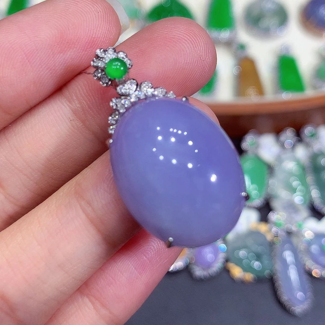 翡翠吊坠(不含链)18K金镶嵌