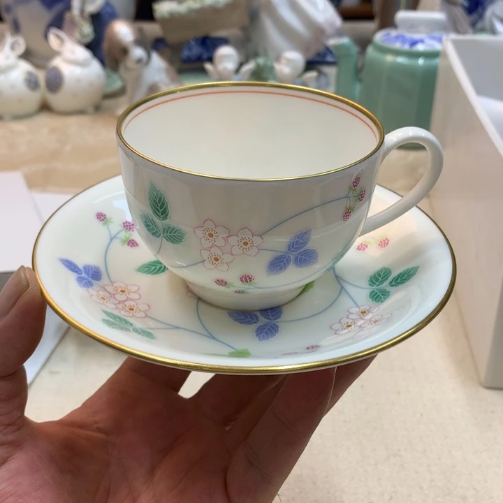 紫砂金瓷阁精品瓷器店