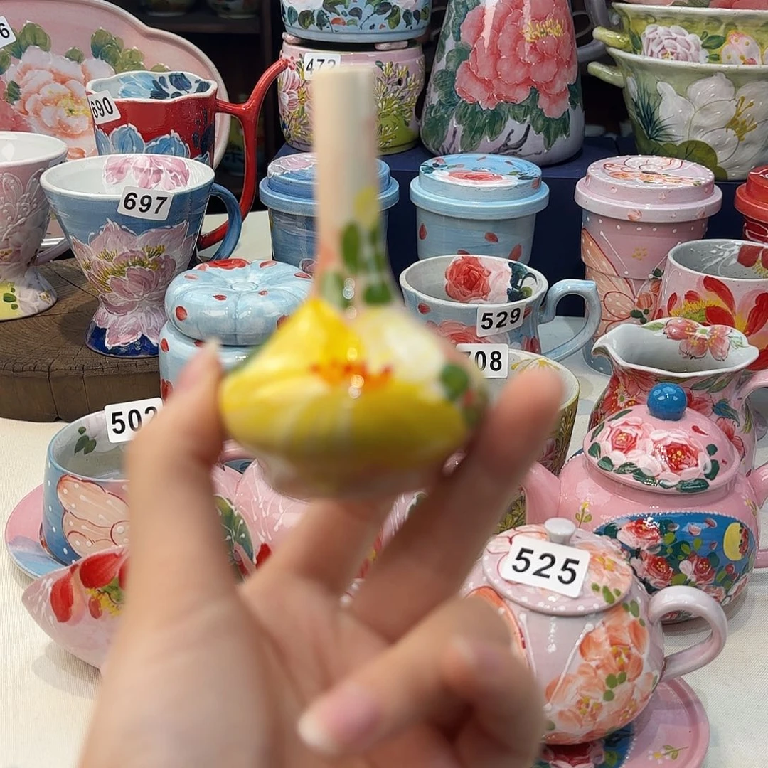 瓷片兔兔好可爱呀