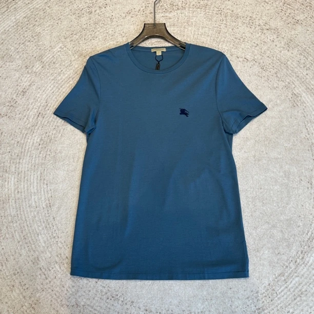99新 BURBERRY/博柏利 男士浅蓝色Logo刺绣圆领纯色短袖T恤