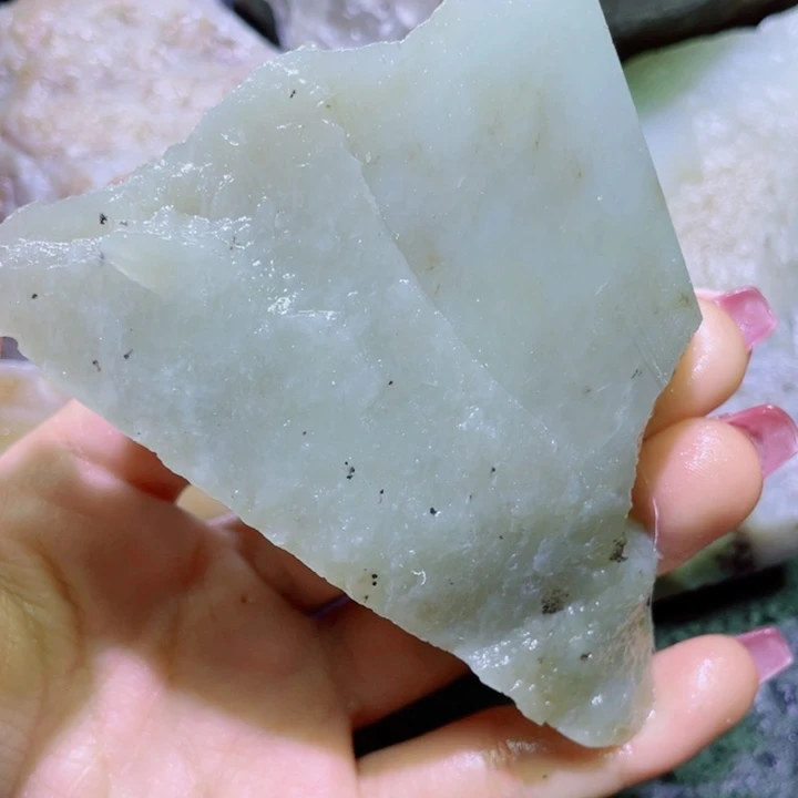 和田玉未镶嵌珠宝半成品