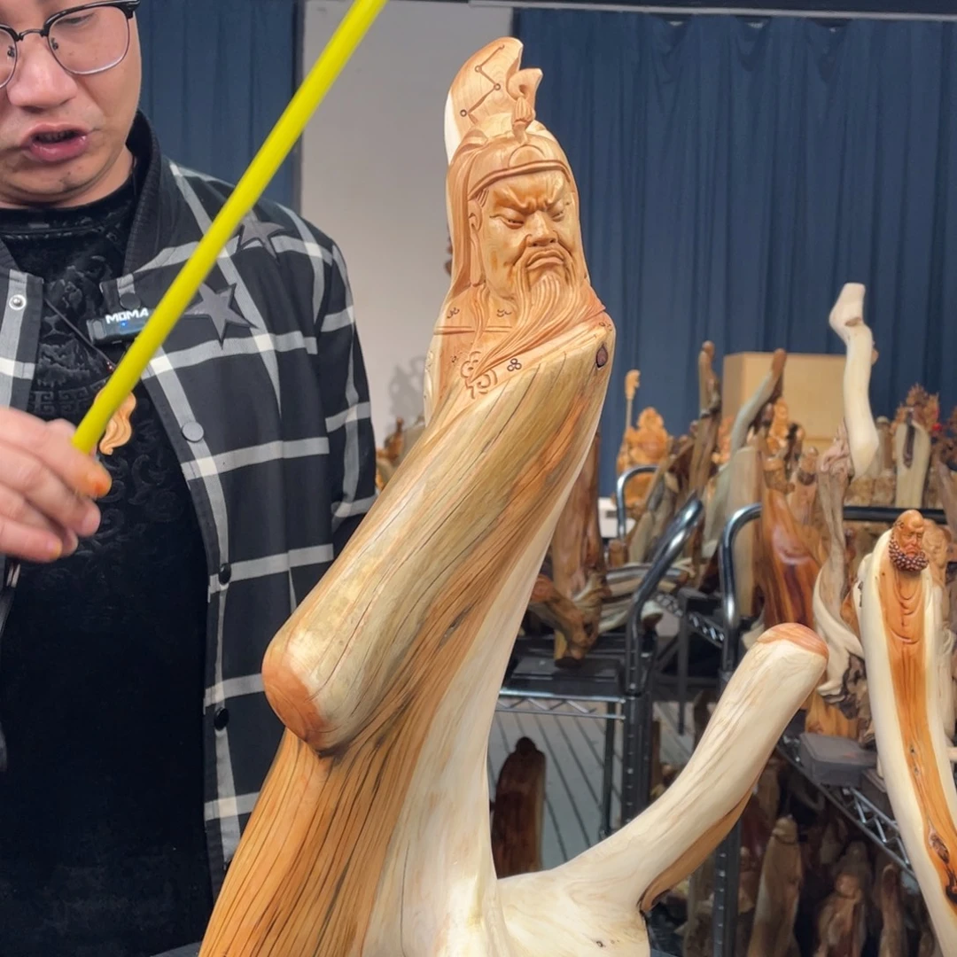 柏木（崖柏）随型摆件