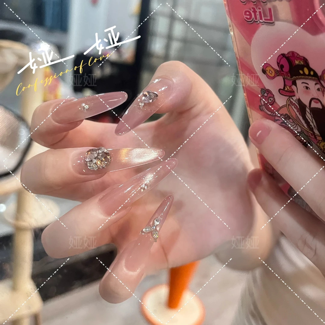 【玫瑰之语】纯手工温柔杏色猫眼细闪显白穿戴甲可拆卸