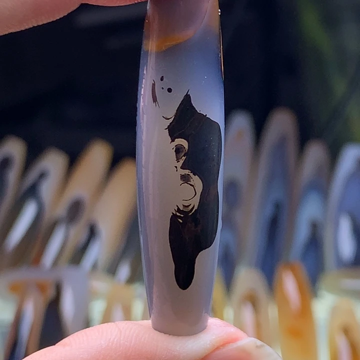 玛瑙/玉髓颈饰未镶嵌93