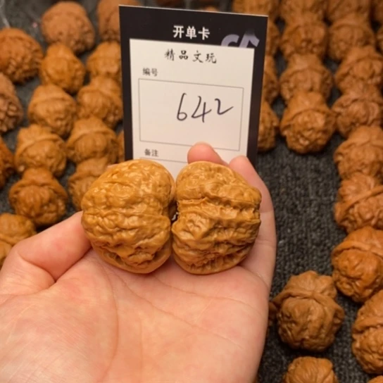 桃核吊坠我是第一百40