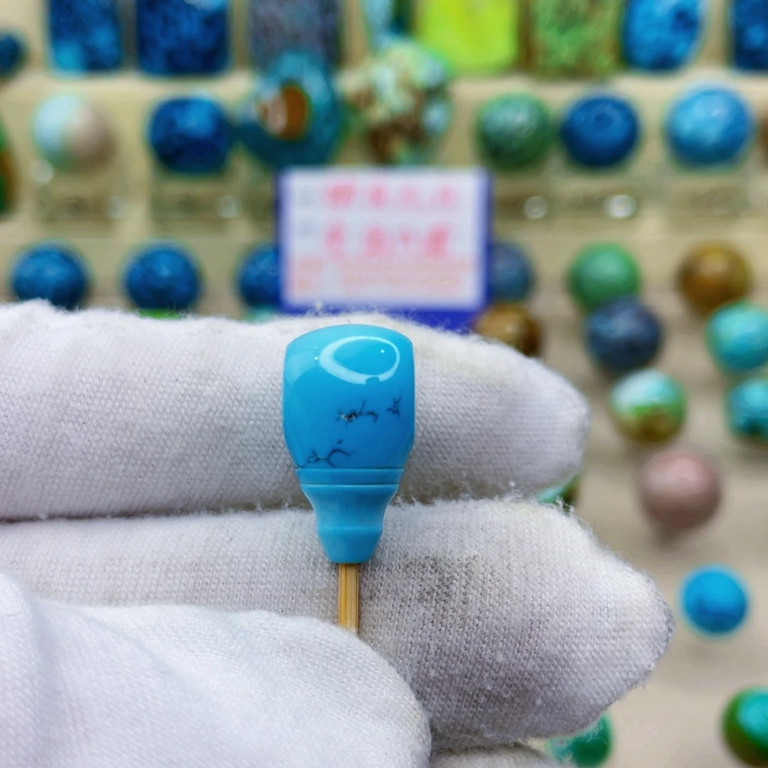 未镶嵌绿松石颈饰