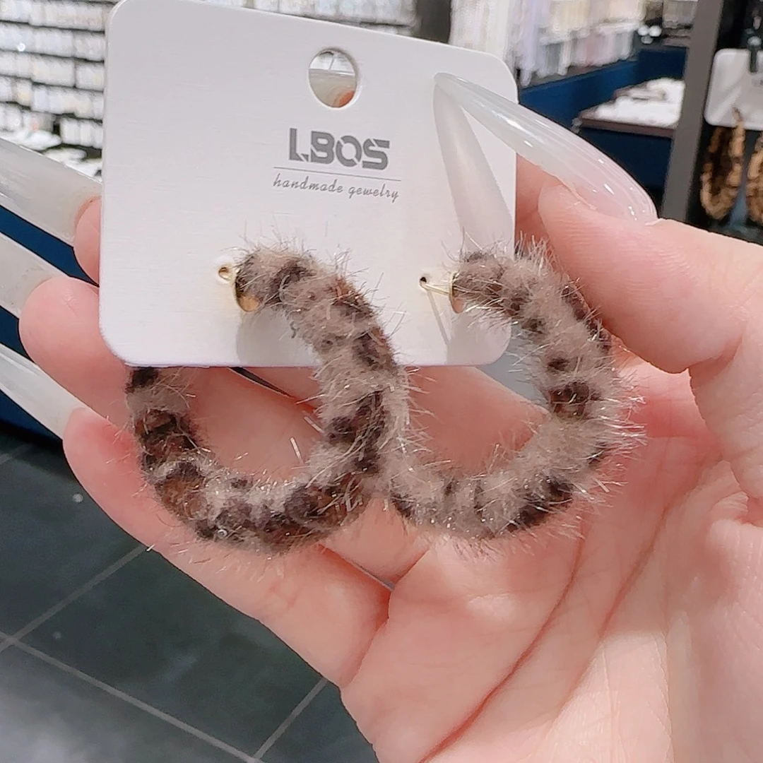 锆石铜合金925银耳环