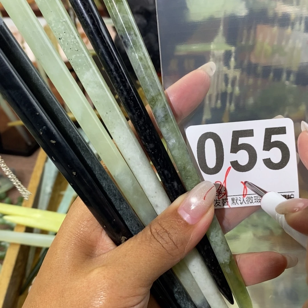 清***若蛇纹石玉未镶嵌发饰