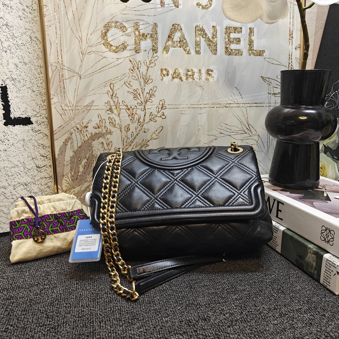 95新 TORY BURCH/汤丽柏琦 TB黑色斜挎包G25100968尺寸26x18