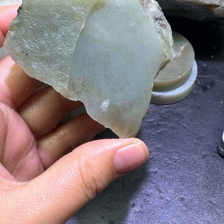 和田玉未镶嵌珠宝半成品