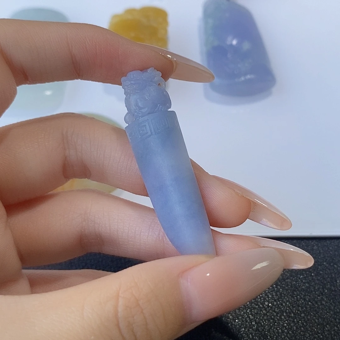 未镶嵌定制翡翠冰紫龙牙