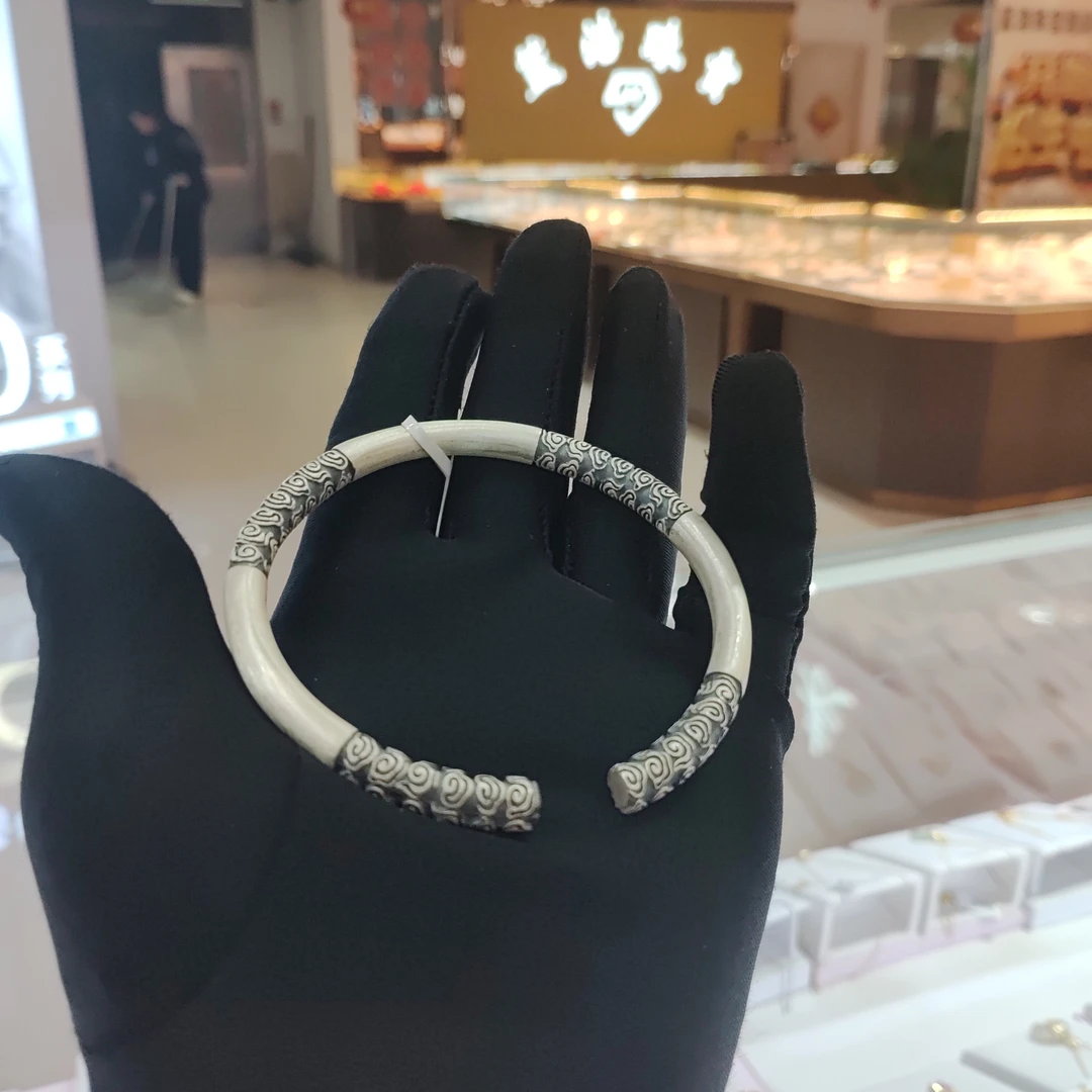 足银手镯 民族风原创设计个性镯子轻奢时尚百搭祥云复古气质